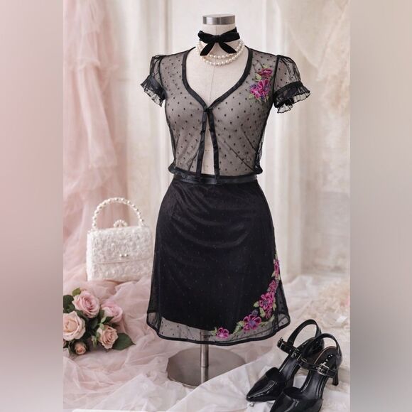 Vintage Betsey Johnson New York Sheer Mesh Two-Piece Set Embroidered Y2K Rare - Picture 1 of 11